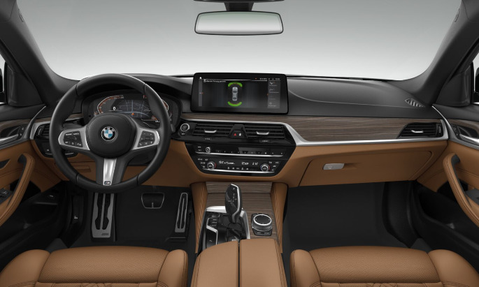 BMW 540i (2022) full